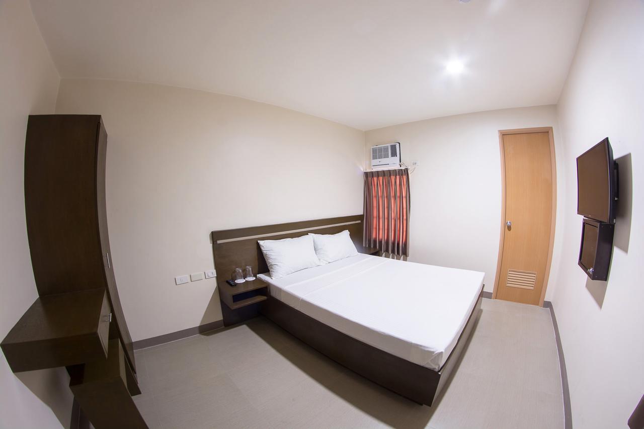 Emerald Suites Cdo Cagayan de Oro Zimmer foto