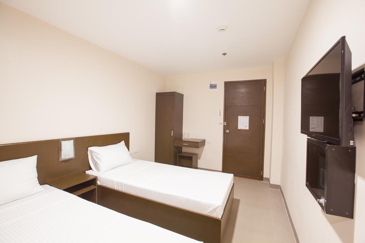 Emerald Suites Cdo Cagayan de Oro Zimmer foto